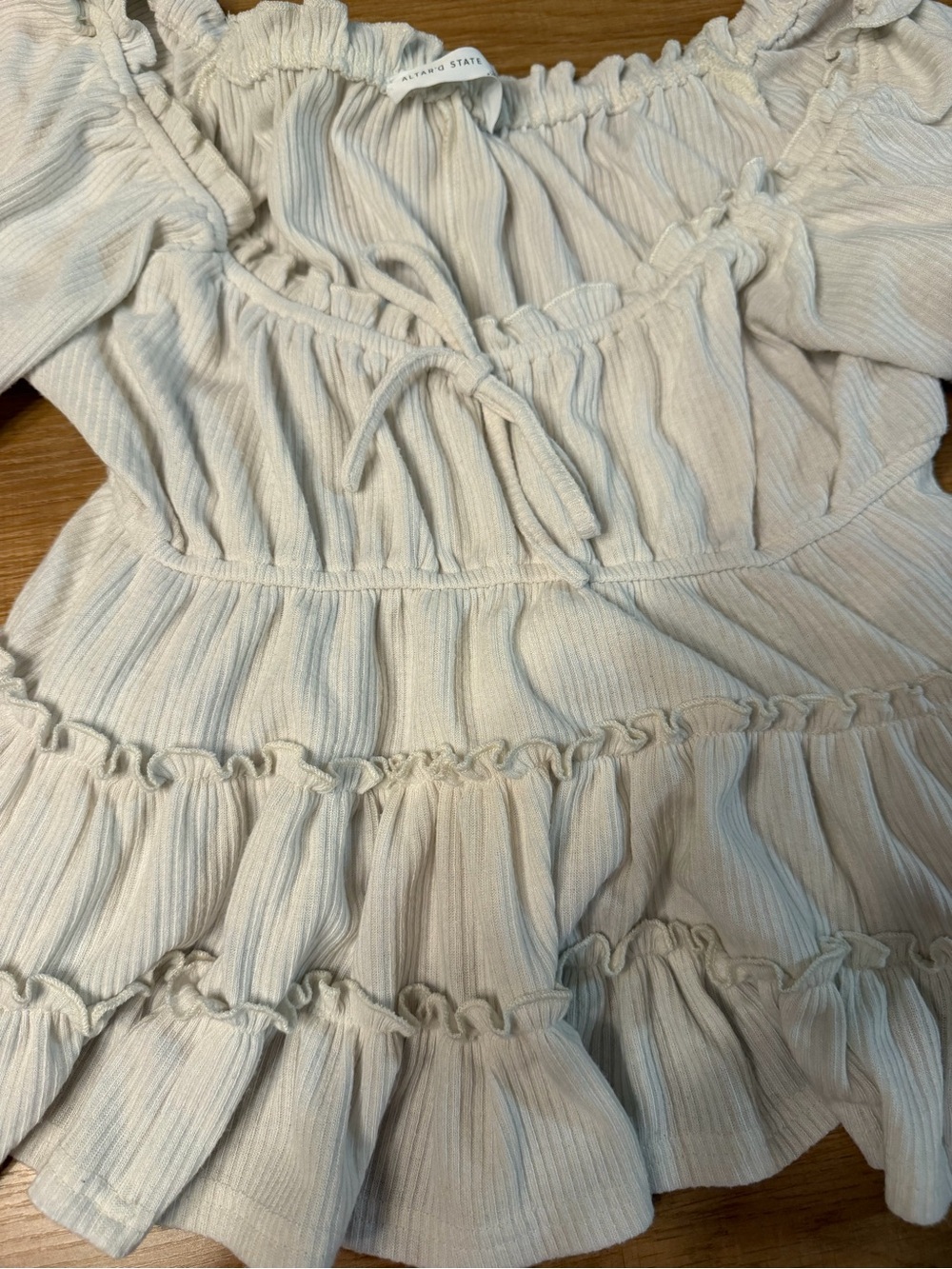 Altar’d State Cream Ribbed Off Shoulder Ruffle Peplum Top Size Medium - Picture 5 of 8
